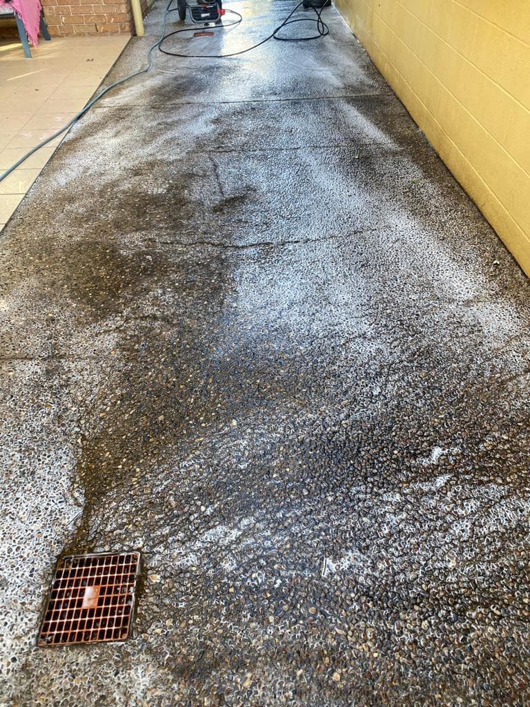 Sl Cleaning Services oven & bbq cleaning work in Logan Reserve