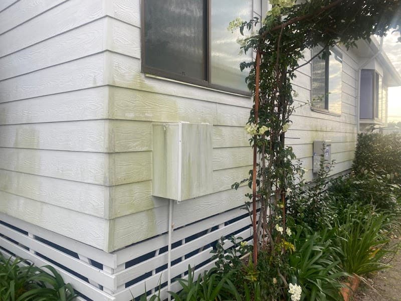 Sl Cleaning Services oven & bbq cleaning work in Logan Reserve