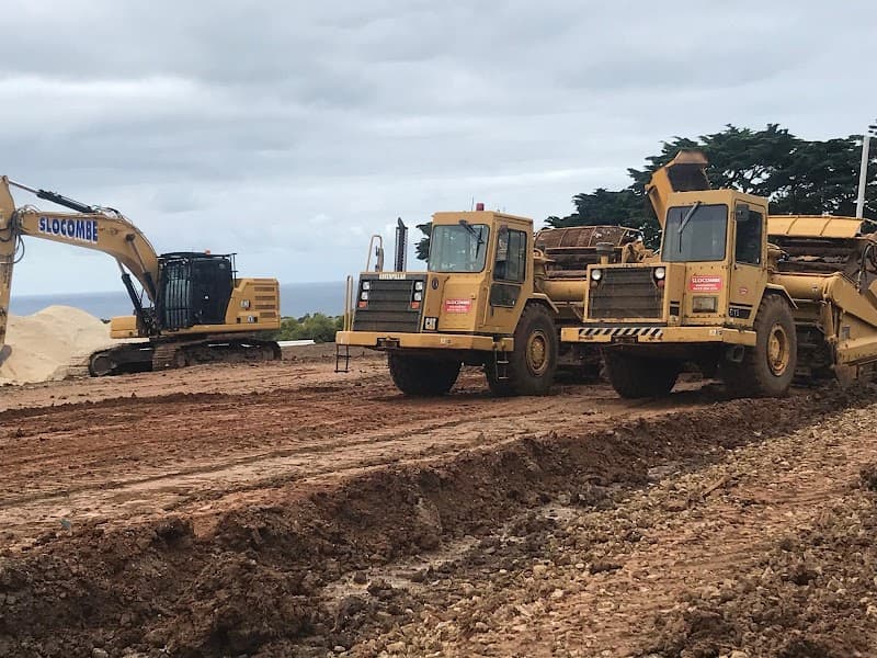 Slocombe Excavations demolition work in Tyabb