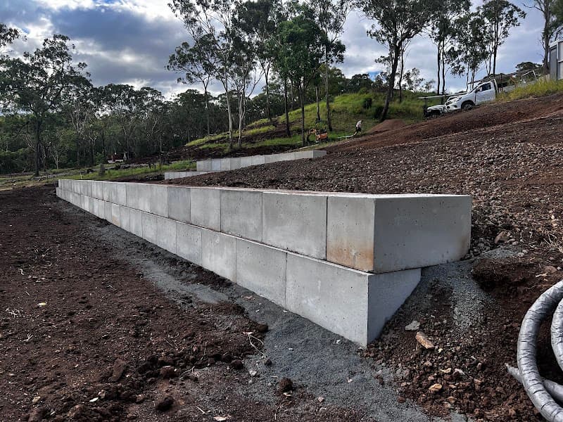 Smallmons Earthworks Solutions landscaping work in Harristown