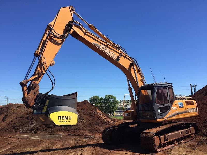 Smallmons Earthworks Solutions landscaping work in Harristown