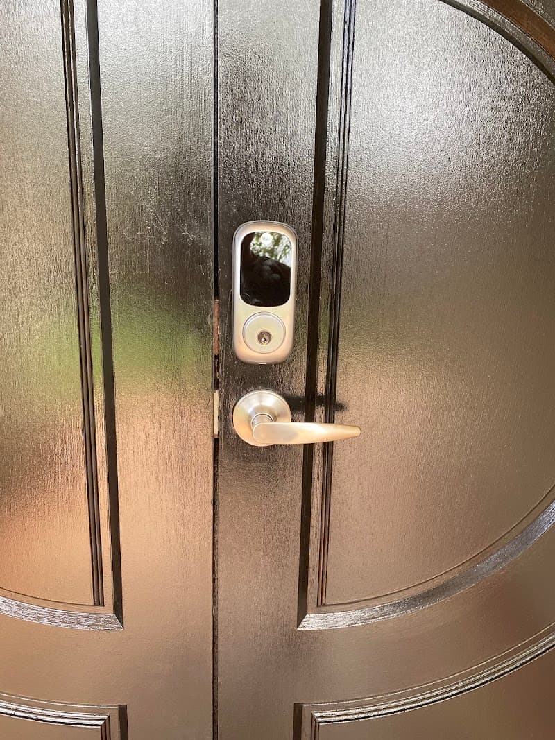 Smart Choice Locksmiths locksmith work in Capalaba
