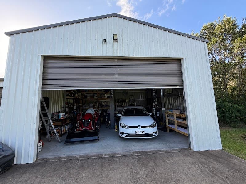Smart Doors and Gates garage doors work in Caloundra West