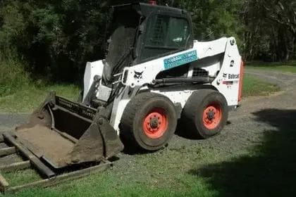 Snell Earthworx demolition work in Craignish