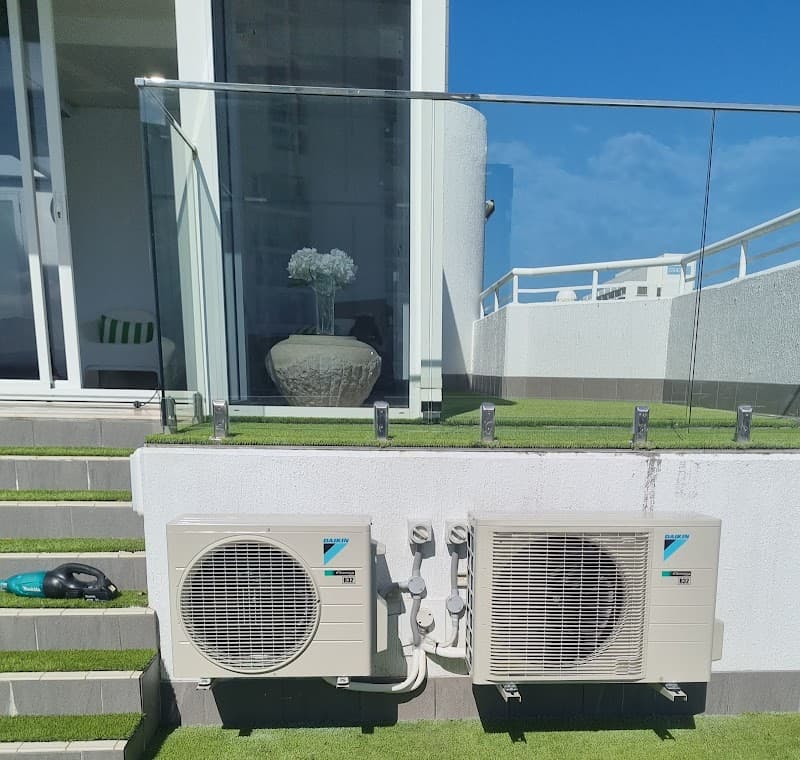 So-Cool air conditioning work in Benowa