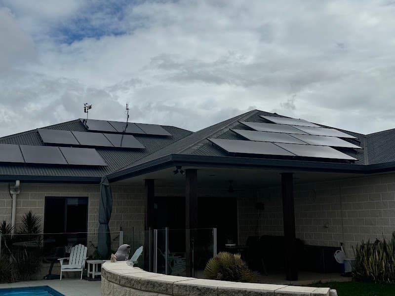 Solahart Darling Downs (Toowoomba Solar Centre) solar panel installation work in Toowoomba City