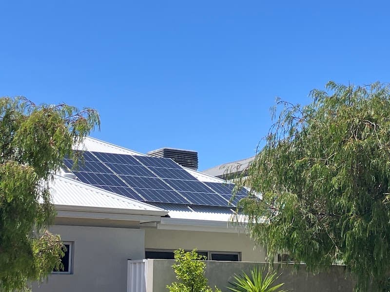 Solaire Connect solar panel installation work in Landsdale