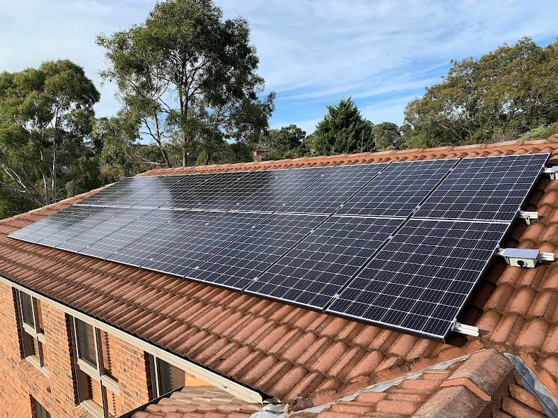 Solar Flow Melbourne solar panel installation work in Preston