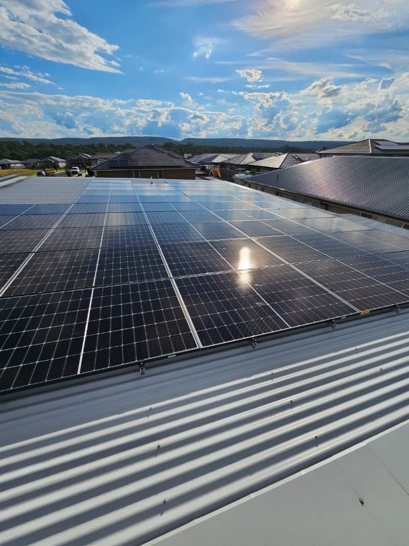 Solar land solar panel installation work in Rockdale