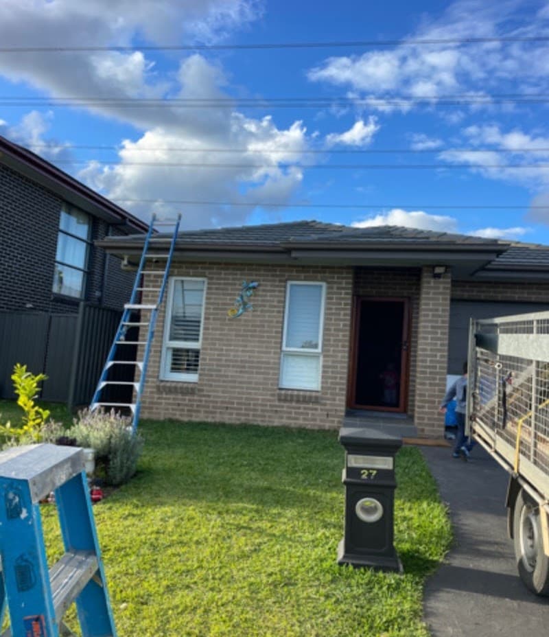 Solar land solar panel installation work in Rockdale