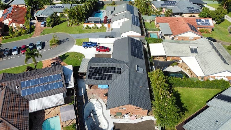 Solar Masters - Solar Panels Brisbane solar panel installation work in Milton