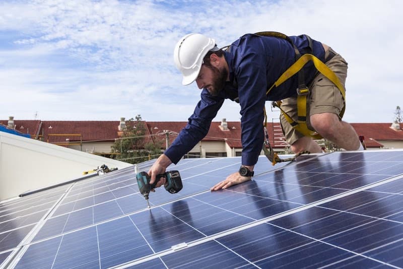 Solar Services solar panel installation work in Erina