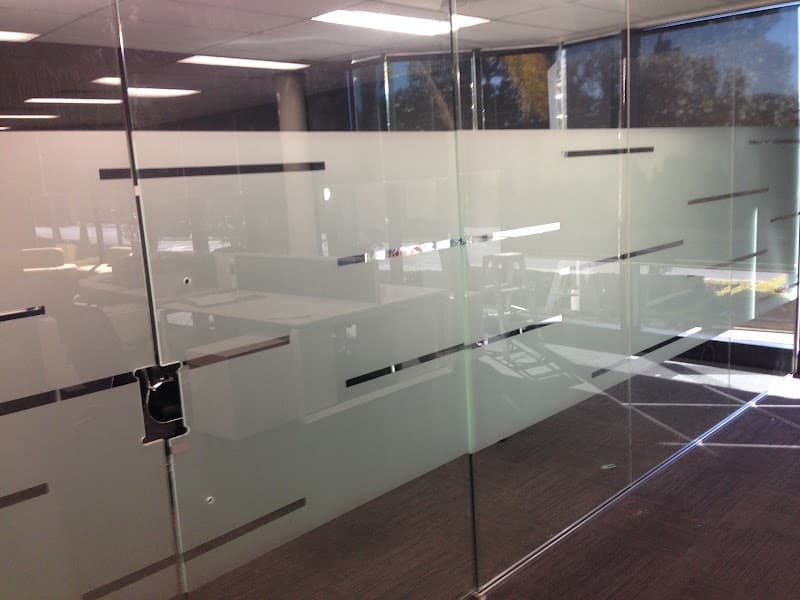SolarGraph Glass Tinting window tinting work in North Sydney
