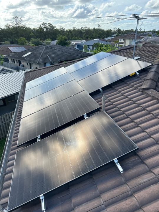SolarThoughts® - Expert Solar and Battery Installation Company in Brisbane solar panel installation work in Milton