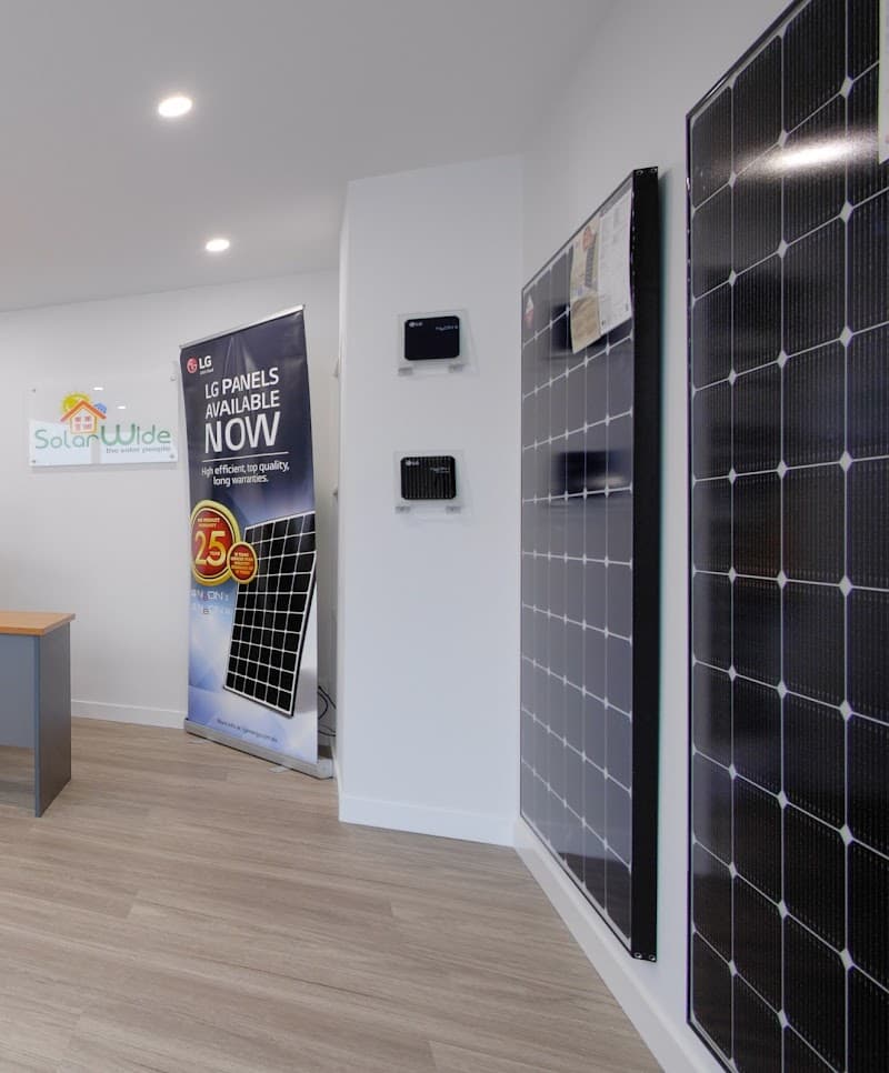 SolarWide solar panel installation work in Warana