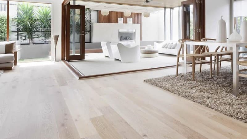 Solomon's Flooring & Sultan's Blinds Bundaberg curtains & blinds work in Bundaberg Central