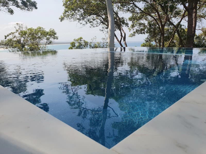 Solution Pools pool builder work in Woombye