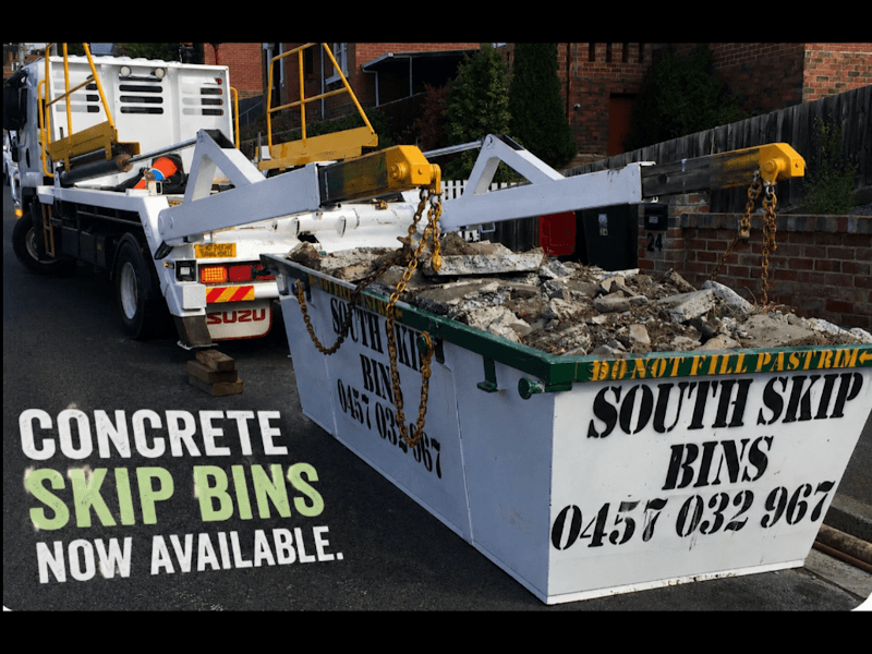 South Skip Bins rubbish removal work in New Town