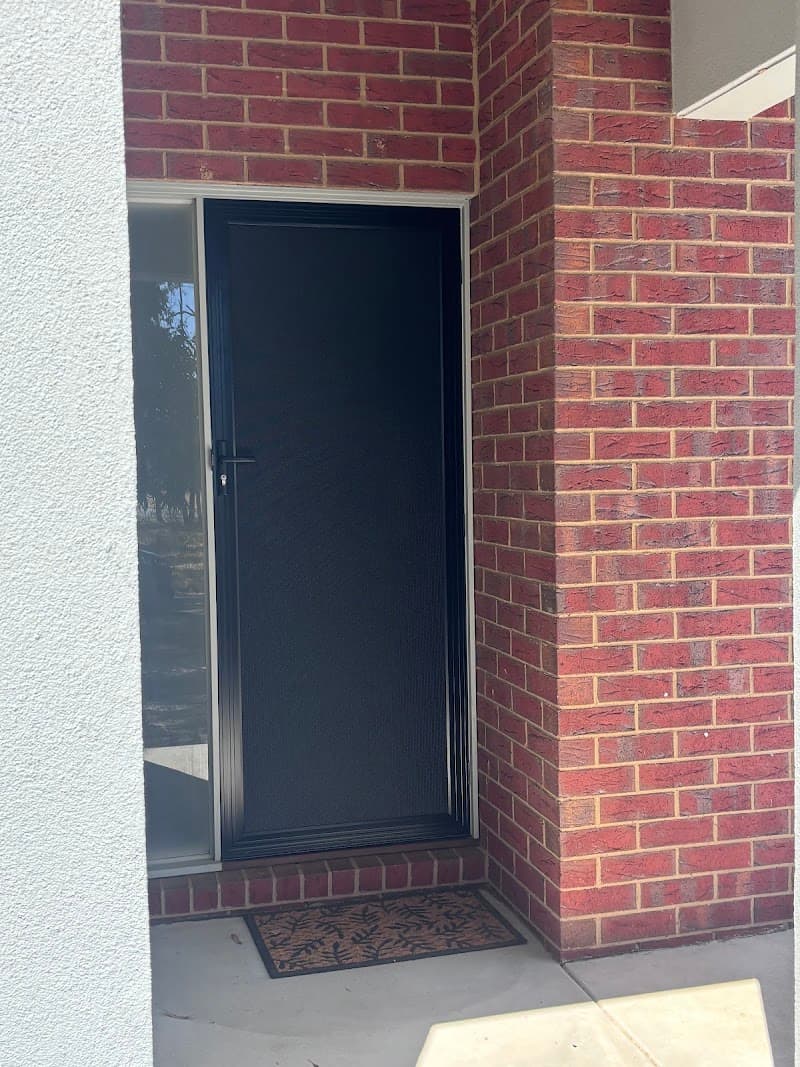 Southern Cross Blinds & Awnings curtains & blinds work in East Bendigo