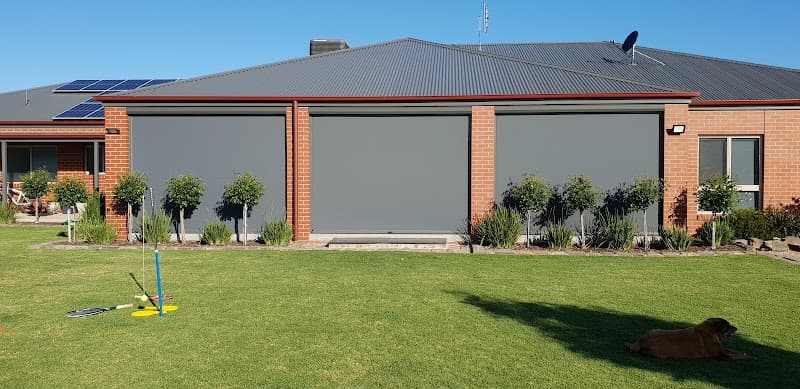 Southern Cross Blinds & Awnings curtains & blinds work in East Bendigo