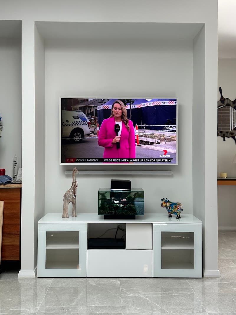 Southern Home Entertainment antenna & tv work in Mount Annan