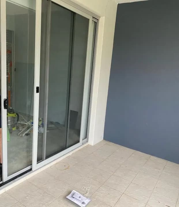 Southside Glass & Aluminium glass & glazier work in Bentley Park