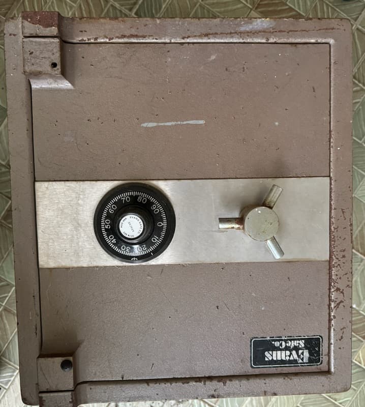 Southside Locksmith locksmith work in Sutherland