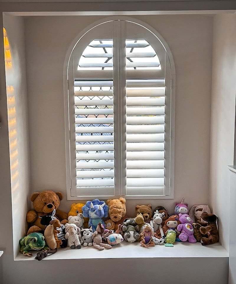 Southside shutters and Blinds curtains & blinds work in Redland Bay