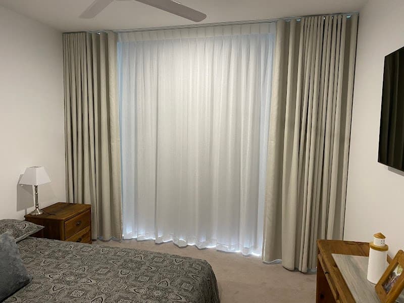 Southside shutters and Blinds curtains & blinds work in Redland Bay