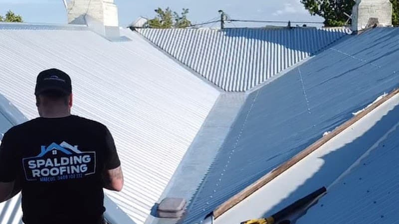 Spalding Roofing roofing work in South Geelong