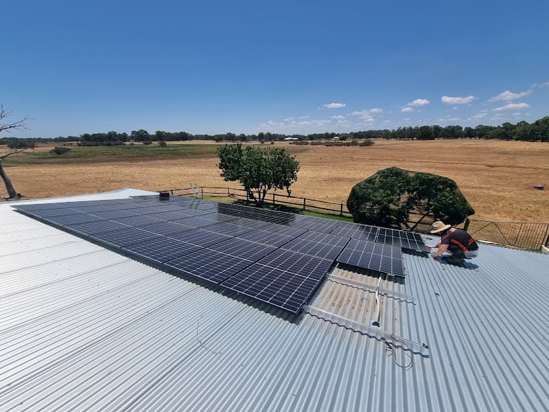 S.P.B. Energy Solutions solar panel installation work in Halls Head