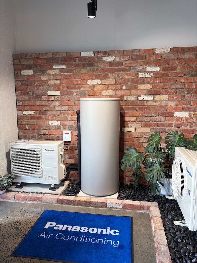 Specialised Heating & Cooling Bendigo air conditioning work in Quarry Hill