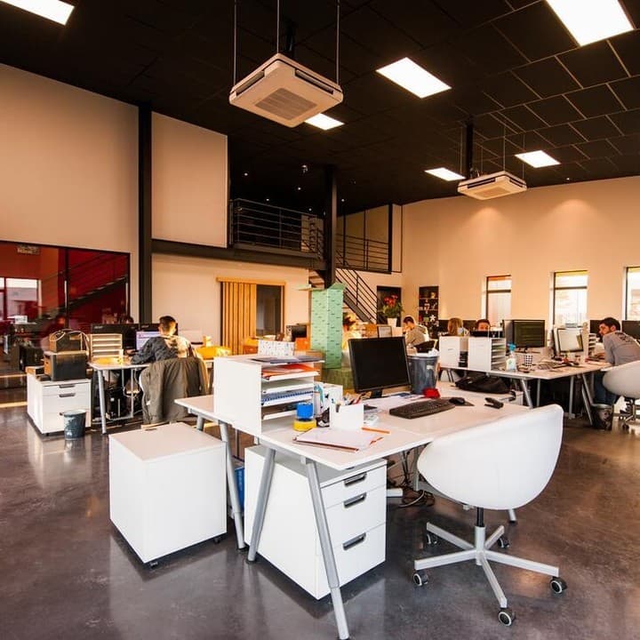 Spiffi Cleaning - Residential Cleaning | Office Cleaning Adelaide cleaning work in Adelaide