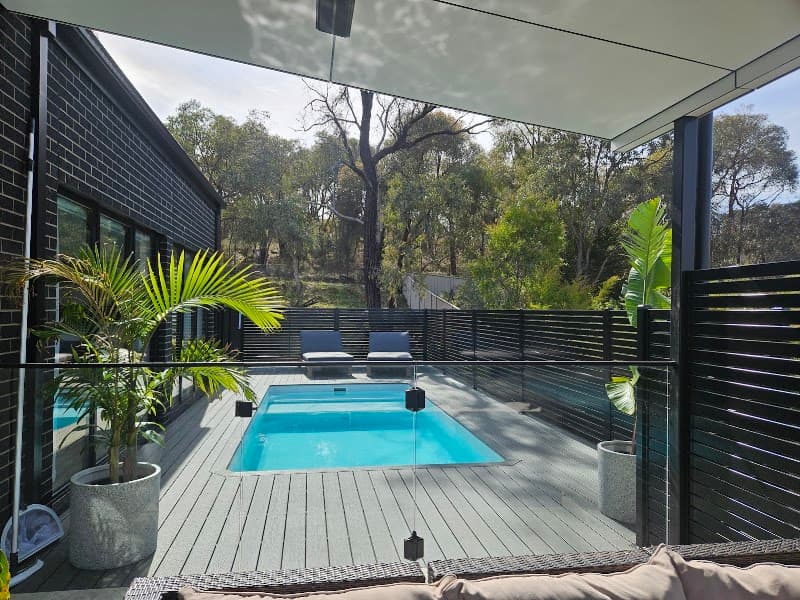 Splashaway pool maintenance work in Castlemaine
