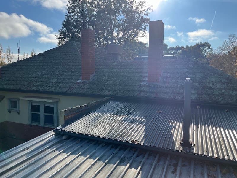Spoutvac Plumbing and Vacuum Services gutter cleaning work in Lavington