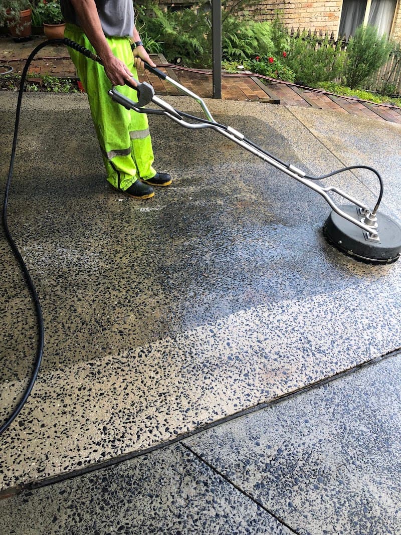 Sprayed Pressure Cleaning pressure washing work in Narara