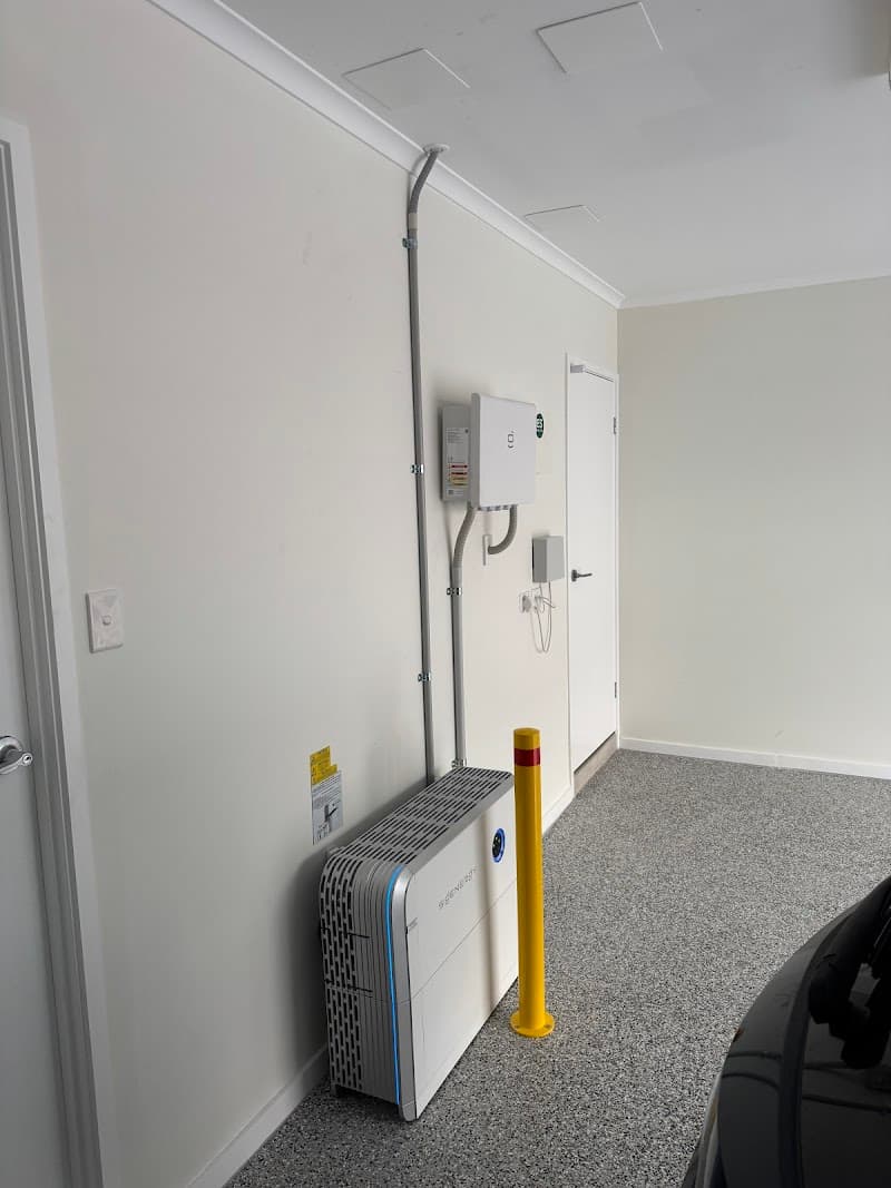 Springers Solar solar panel installation work in Capalaba