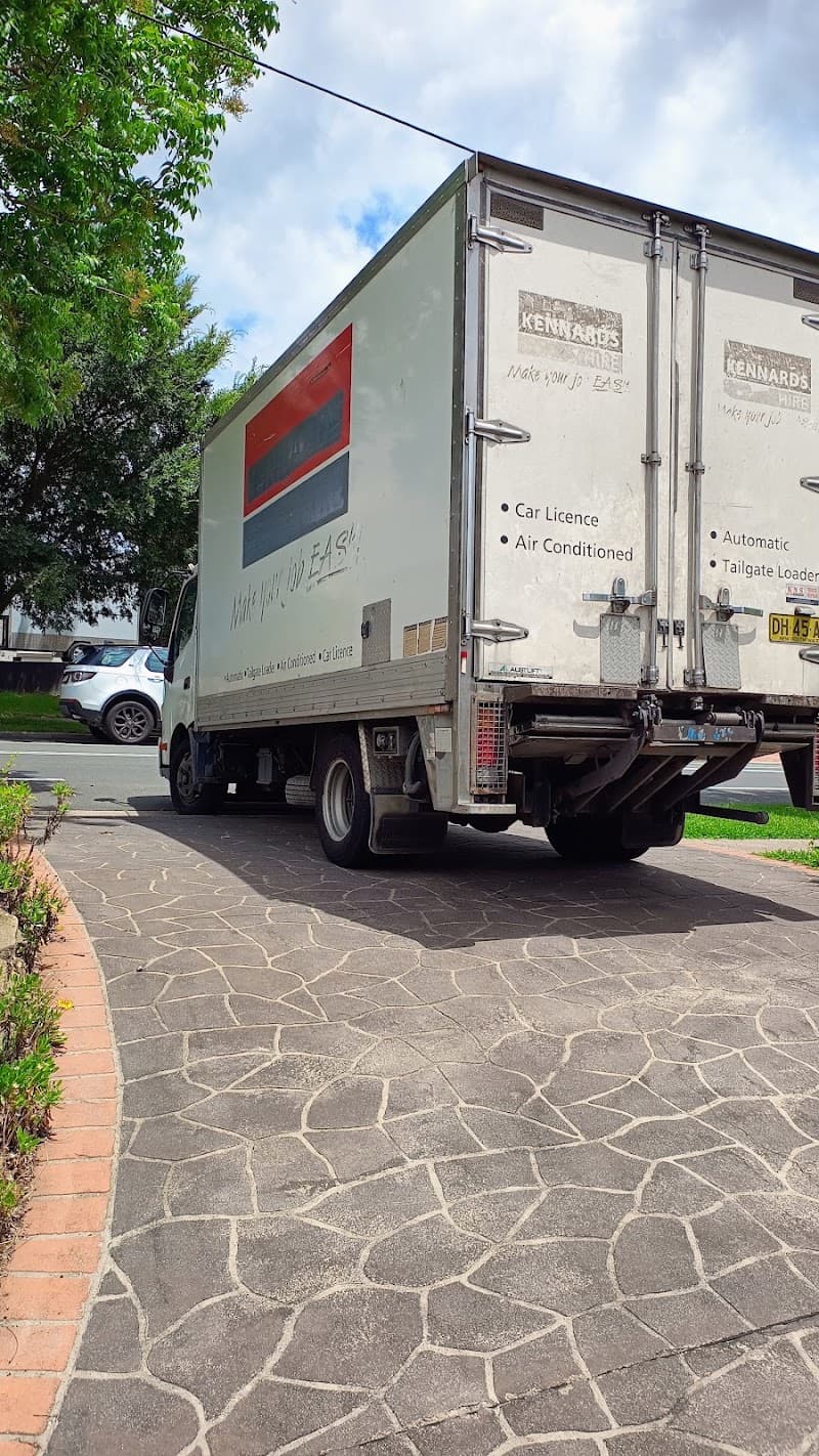 SR Removalist removalist work in Rosehill