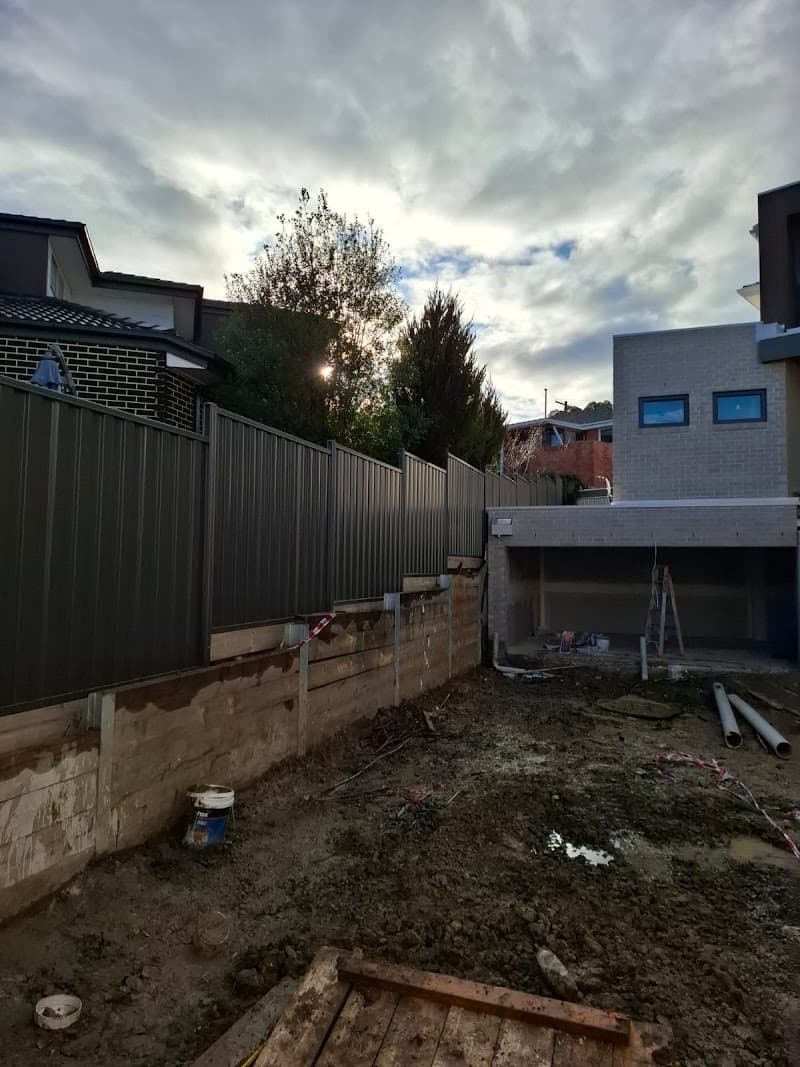 Star Fencing & Maintenance fencing work in Dandenong