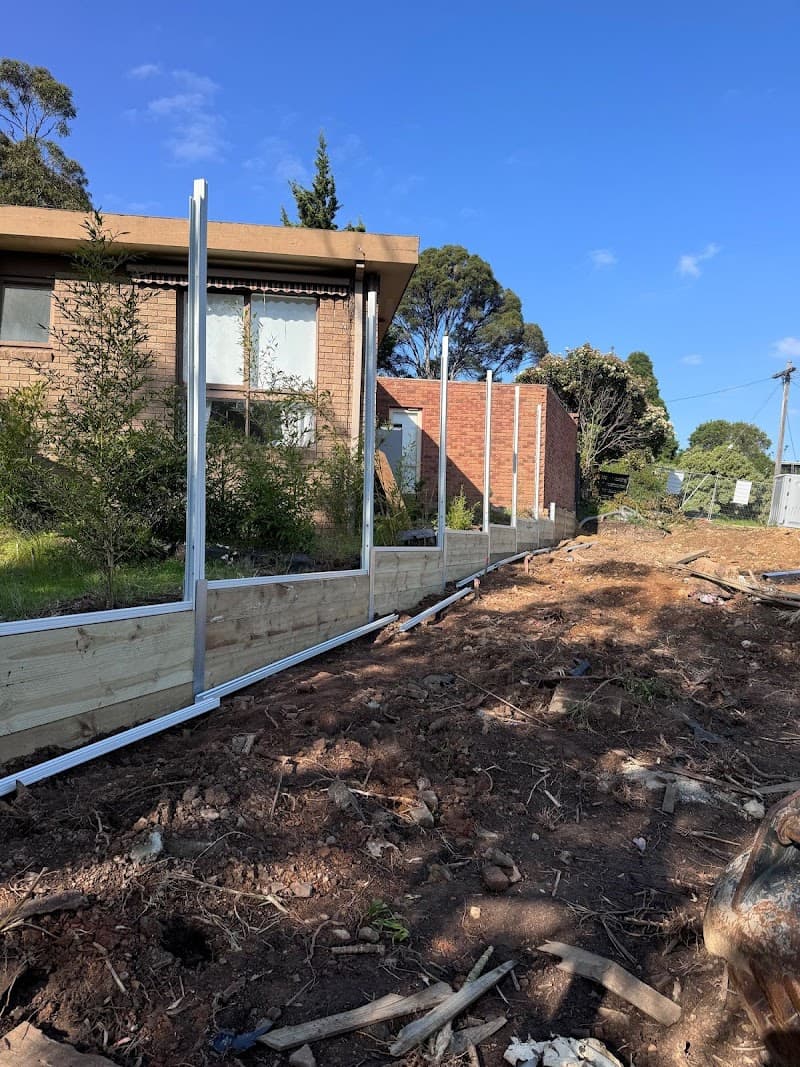 Star Fencing & Maintenance fencing work in Dandenong