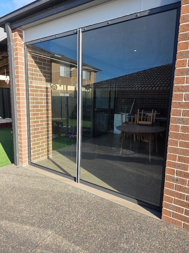 Star Glass glass & glazier work in Dandenong South