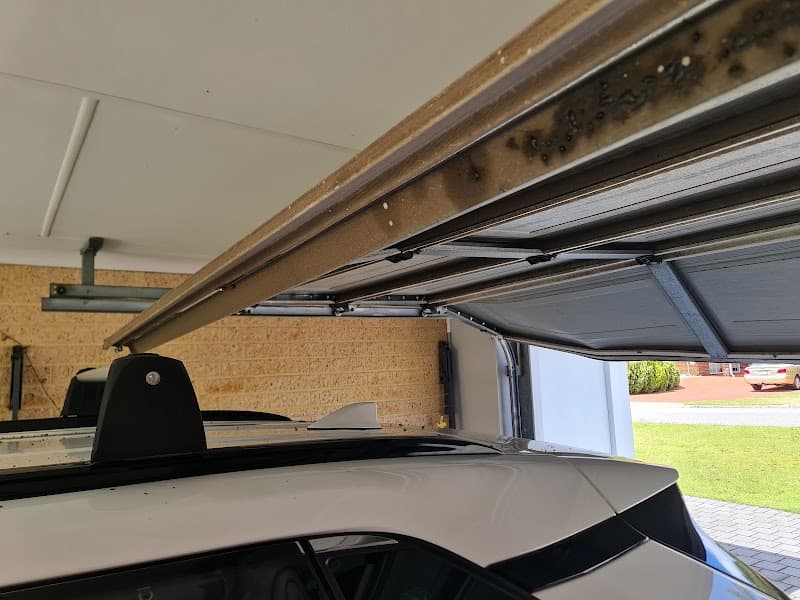 Statewest Garage Doors garage doors work in Maddington
