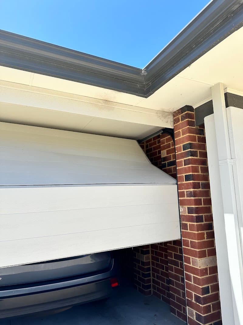 Statewest Garage Doors garage doors work in Maddington