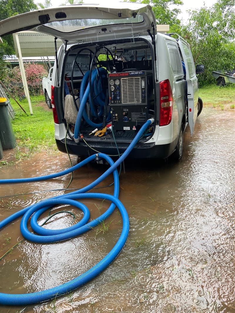 Steam & Dry North Qld carpet cleaning work in Belgian Gardens