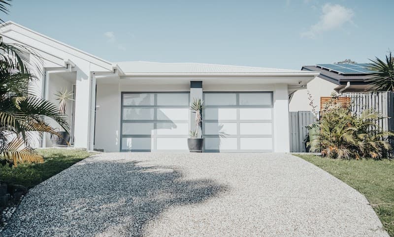 Steel-Line Garage Doors - Hobart garage doors work in Cambridge