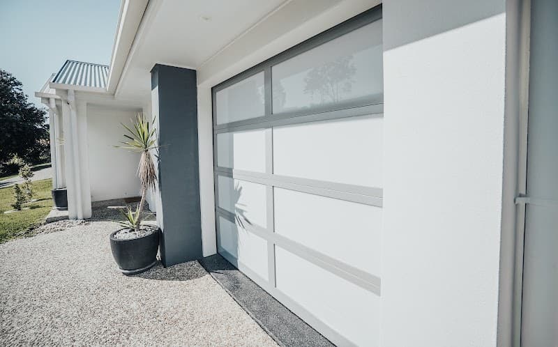Steel-Line Garage Doors - Hobart garage doors work in Cambridge
