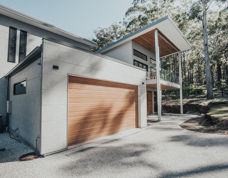 Steel-line Garage Doors - Sunshine Coast garage doors work in Maroochydore