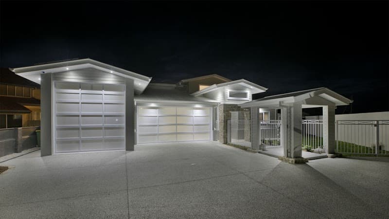 Steel-line Garage Doors - Sunshine Coast garage doors work in Maroochydore