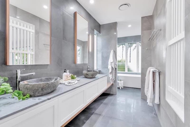 Stone Tops Mackay kitchen renovation work in East Mackay