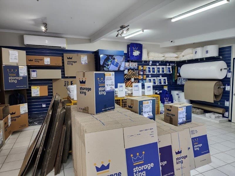 Storage King Hervey Bay removalist work in Pialba